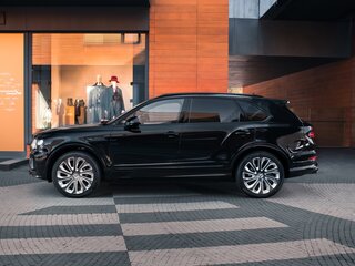 2026 Bentley Bentayga I Рестайлинг, чёрный, 45800000 рублей, вид 3
