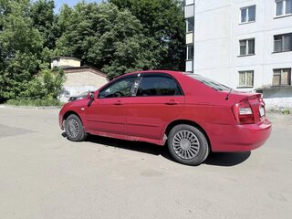 2006 Kia Cerato I, красный, 220000 рублей, вид 4