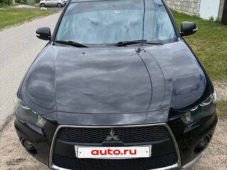 2011 Mitsubishi Outlander II Рестайлинг, чёрный, 950000 рублей, вид 3