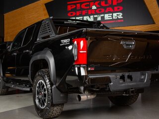 2025 Toyota Tacoma IV, чёрный, 9998000 рублей, вид 4