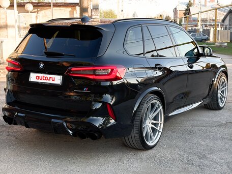 2020 BMW X5 M Competition III (F95), чёрный, 9500000 рублей, вид 3