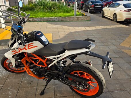 2020 KTM 390 Duke, белый, 420000 рублей, вид 3