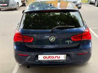 2018 BMW 1 серии 118i II (F20/F21) Рестайлинг 2, синий, 1585000 рублей, вид 4