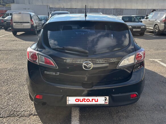 2010 Mazda 3 II (BL), чёрный, 750000 рублей - вид 4