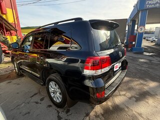 2018 Toyota Land Cruiser 200 Series Рестайлинг 2, чёрный, 4850000 рублей, вид 3