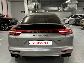 2017 Porsche Panamera Turbo II, серебристый, 6999999 рублей, вид 3