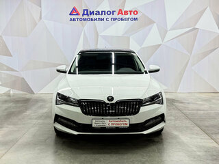 2024 Skoda Superb III Рестайлинг, белый, 4400000 рублей, вид 2