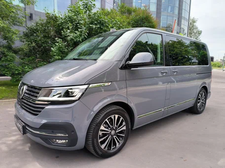 2022 Volkswagen Multivan T6 Рестайлинг, серый, 5890000 рублей, вид 1