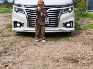 2018 Nissan Elgrand III (E52) Рестайлинг, белый, 2500000 рублей, вид 1