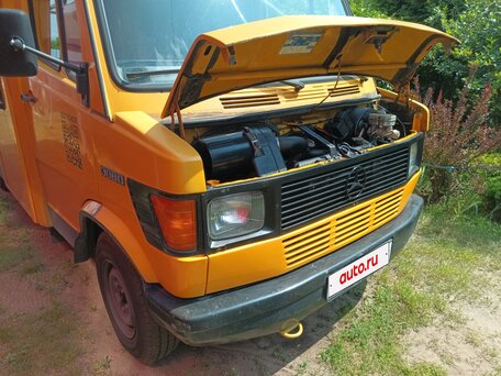 1995 Mercedes-Benz T1, жёлтый, 660000 рублей, вид 5
