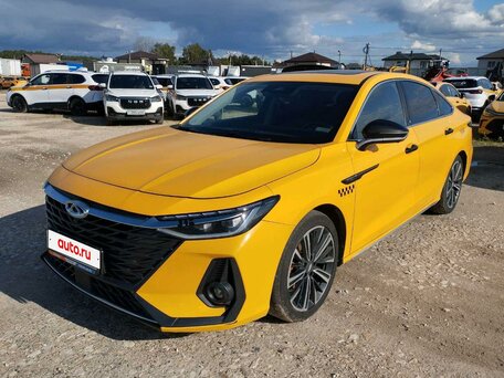 Chery Arrizo 8