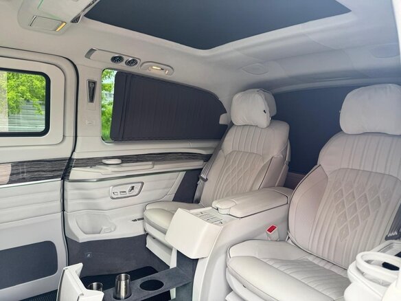 2023 Mercedes-Benz V-Класс 300 d компактный III (W447) Рестайлинг, чёрный - вид 24