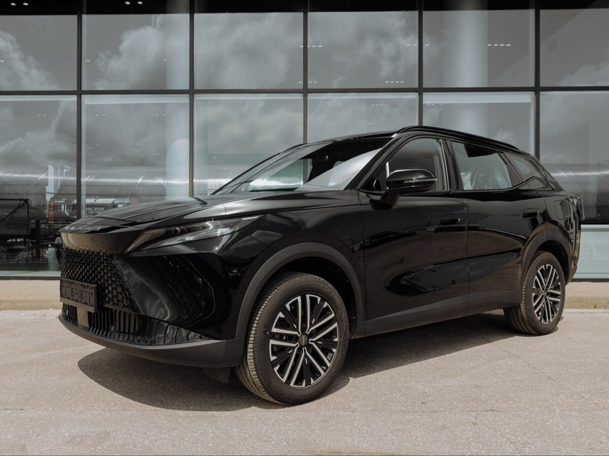 Открыть фотографии: Omoda C7