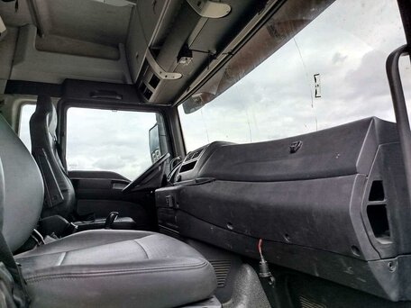 2023 Sinotruk Sitrak C7H, белый, 2568420 рублей, вид 5