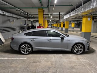 2021 Audi A5 Sportback 45 TFSI II (F5) Рестайлинг, серый, 4699999 рублей, вид 4