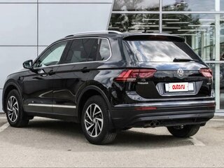 2018 Volkswagen Tiguan II, чёрный, 2500000 рублей, вид 5