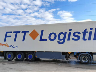 2002 Schmitz Cargobull SKO, белый, 2200000 рублей, вид 1