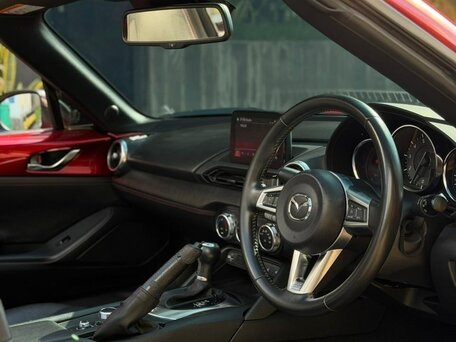 2023 Mazda Roadster IV (ND), красный, 1690000 рублей, вид 5