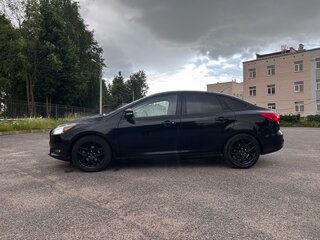 2016 Ford Focus III Рестайлинг, чёрный, 850000 рублей, вид 4