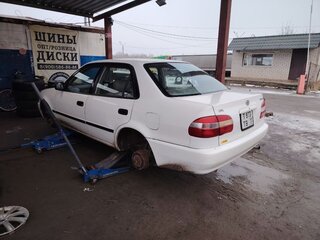 2000 Toyota Corolla VIII (E110), белый, 265000 рублей, вид 5