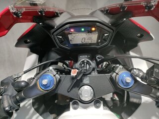 2018 Honda CBR 400R, белый, 479000 рублей, вид 5