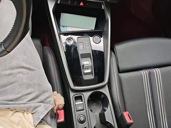 2022 Audi A3 35 TFSI Long IV (8Y), серый, 1735000 рублей - вид 13