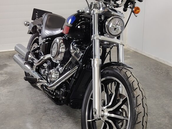 2018 Harley-Davidson Low Rider, чёрный, 1127000 рублей - вид 2