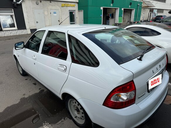 2012 Lada (ВАЗ) Priora I, белый, 360000 рублей - вид 2
