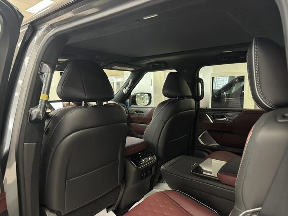 2026 Infiniti QX80 II, серый, 16500000 рублей - вид 12