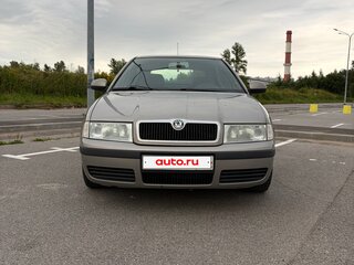 2010 Skoda Octavia I (A4) Рестайлинг, серый, 420000 рублей, вид 3