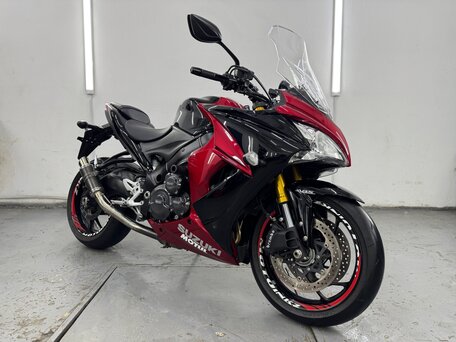 2016 Suzuki GSX-S 1000 F, красный, 799999 рублей, вид 1