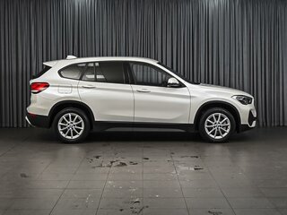 2021 BMW X1 18i sDrive II (F48) Рестайлинг, белый, 3129000 рублей, вид 5