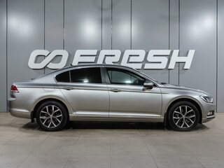2017 Volkswagen Passat B8, серебристый, 1909000 рублей, вид 5