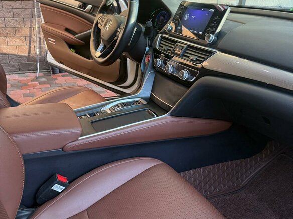 2022 Honda Inspire VI Рестайлинг, белый, 3100000 рублей - вид 2