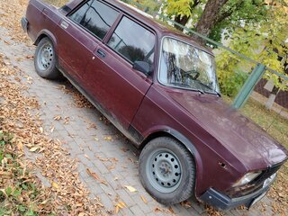 2006 Lada (ВАЗ) 2107, пурпурный, 130000 рублей, вид 4