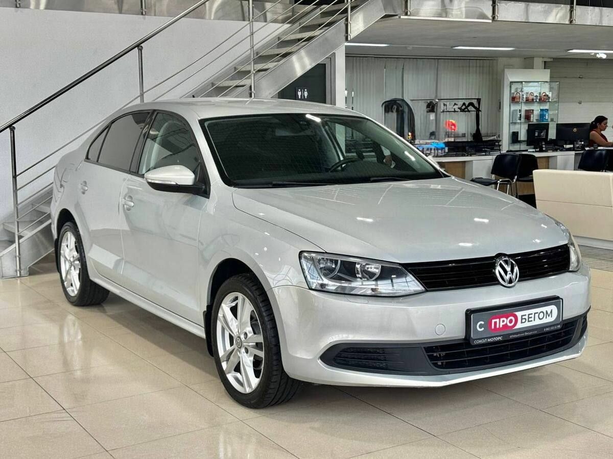 Открыть фотографии: Volkswagen Jetta VI