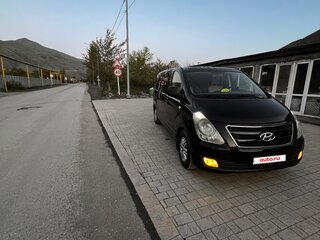 2016 Hyundai H-1 II Рестайлинг, чёрный, 2530000 рублей, вид 3