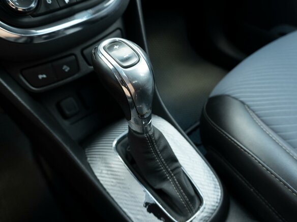 2012 Opel Mokka I, белый - вид 8