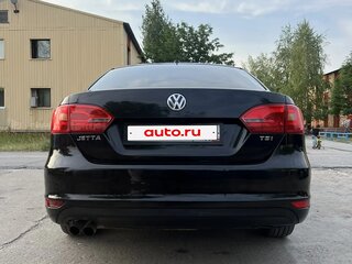 2013 Volkswagen Jetta VI, чёрный, 800000 рублей, вид 3