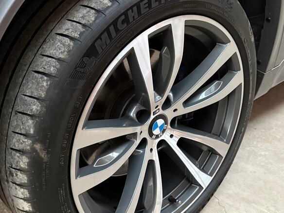 2017 BMW X5 40d III (F15), серый, 4790000 рублей - вид 5
