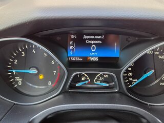 2017 Ford Focus III Рестайлинг, белый, 800000 рублей, вид 4