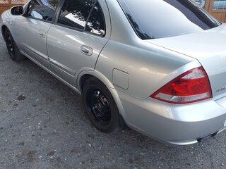 2010 Nissan Almera Classic I, серебристый, 850000 рублей, вид 2