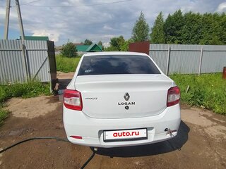 2014 Renault Logan II, белый, 350000 рублей, вид 3