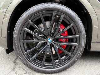 2025 BMW X6 40d III (G06) Рестайлинг, зелёный, 12500500 рублей, вид 4