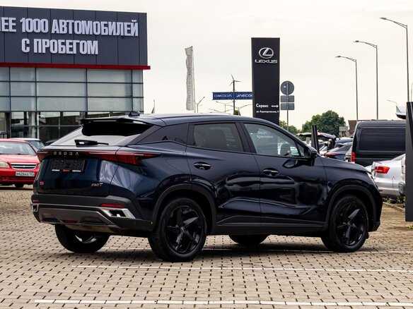 2022 Omoda C5 I, синий, 1515000 рублей - вид 5