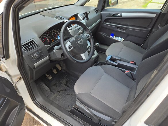 2013 Opel Zafira B Рестайлинг, белый, 850000 рублей - вид 7