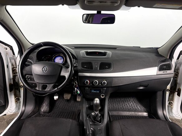 2013 Renault Fluence I Рестайлинг, белый, 970000 рублей - вид 13