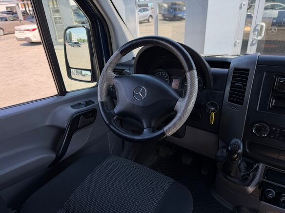 2007 Mercedes-Benz Sprinter, синий, 2200000 рублей - вид 15