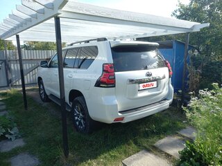 2020 Toyota Land Cruiser Prado 150 Series Рестайлинг 2, белый, 6200000 рублей, вид 3