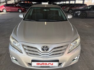 2010 Toyota Camry VI (XV40) Рестайлинг, серебристый, 1400000 рублей, вид 2